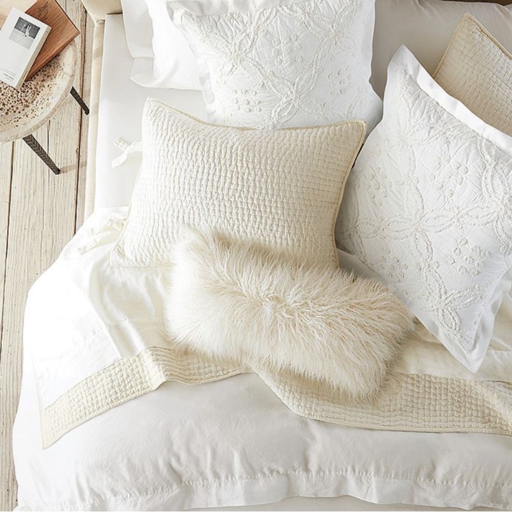 Pottery Barn Pick stitch cotton linen euro shams. New without tags. Ivory